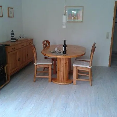 Fewo-mit-terasse-u-garten-am-golfplatz Apartment Wulfen auf Fehmarn